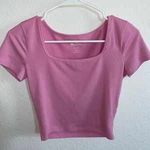 Hollister Must-Have SEAMLESS RIB FABRIC SQUARE-
NECK BABY TEE SMALL